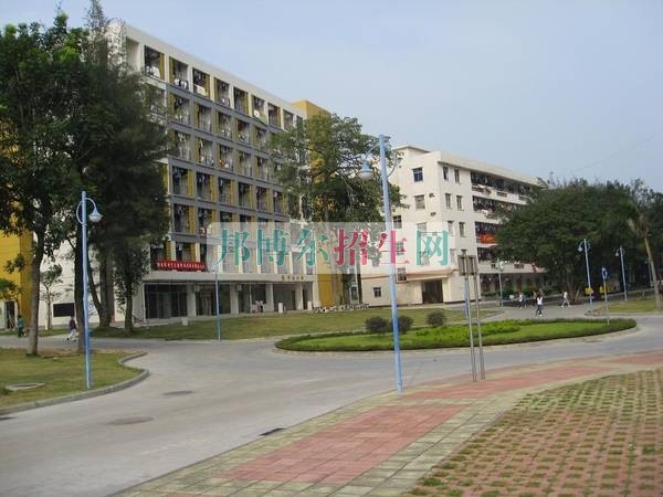 廣東科貿職業(yè)學院招生辦聯(lián)系電話