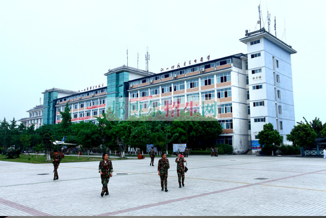 成都比較好的航空服務學校