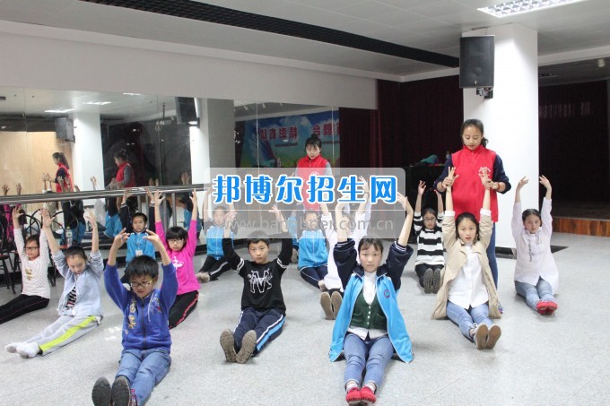 川南幼兒師范高等?？茖W(xué)校先進(jìn)組織
