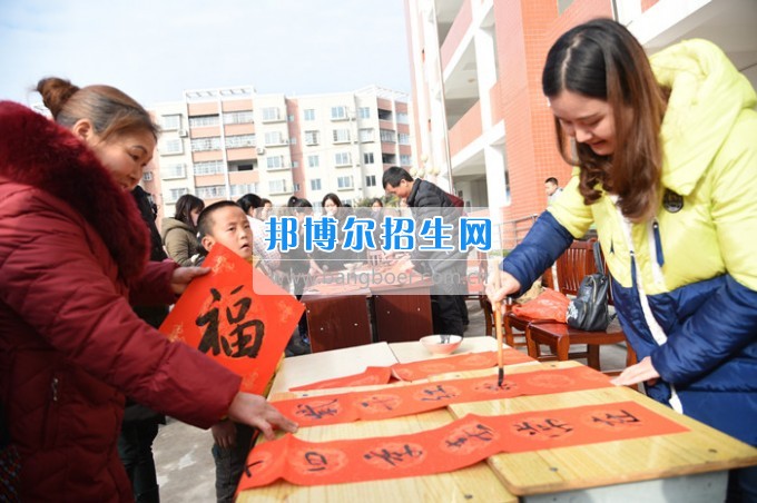 川北幼兒師范高等?？茖W校專楊曙光名師工作室走進旺蒼特殊教育學校