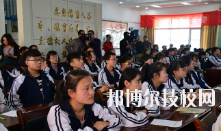 蘭州旅游職業(yè)學(xué)校2020年報(bào)名條件、招生要求、招生對(duì)象
