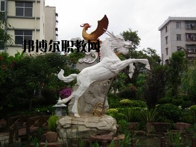 江城縣職業(yè)高級中學(xué)網(wǎng)站網(wǎng)址