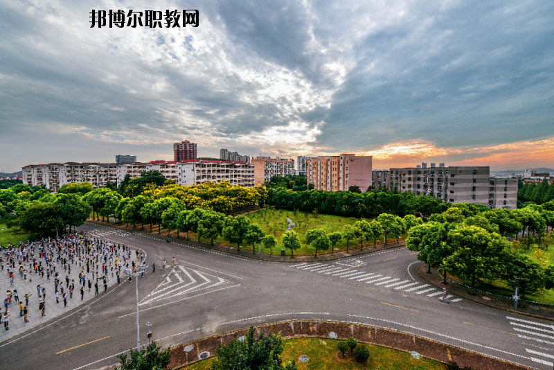 江蘇建筑職業(yè)技術(shù)學(xué)院怎么樣、好不好