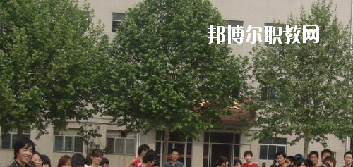 陜西創(chuàng)新工程技術(shù)學(xué)校2020年報(bào)名條件、招生要求、招生對(duì)象