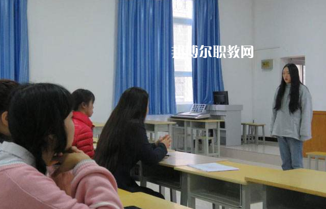 西安2021年女生學幼師學校好找工作嗎
