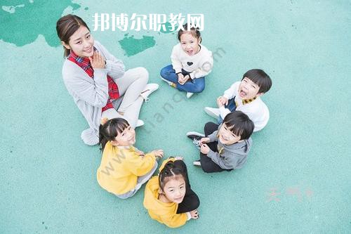 成都2021年幼師學(xué)校都有哪些專業(yè)好