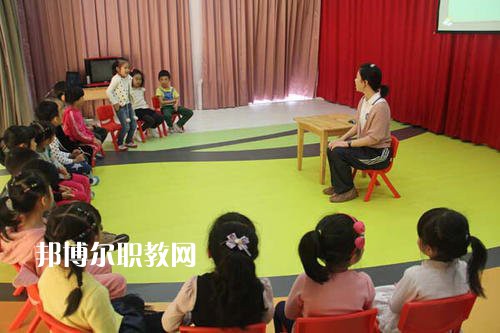 成都2021年有哪些幼師學校最好就業(yè)