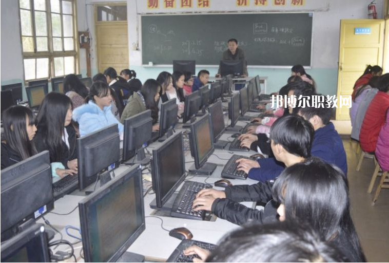 重慶綦江職業(yè)技術(shù)學(xué)校2022年報名條件、招生要求、招生對象