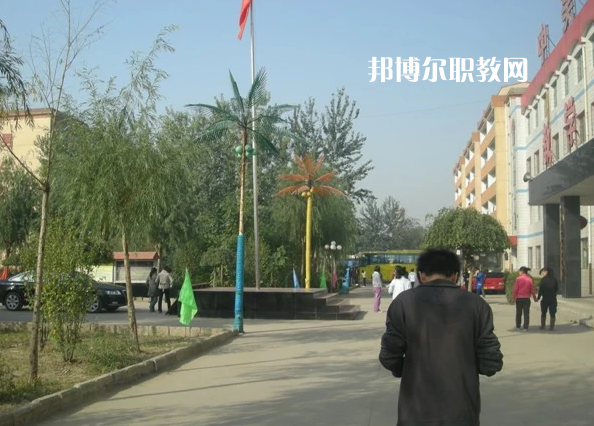 石家莊中美經(jīng)貿(mào)中等專業(yè)學(xué)校2022年報(bào)名條件、招生要求、招生對(duì)象