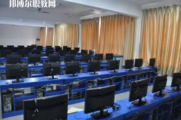 四川省信息通信學(xué)校2022年報(bào)名條件、招生對(duì)象、招生要求