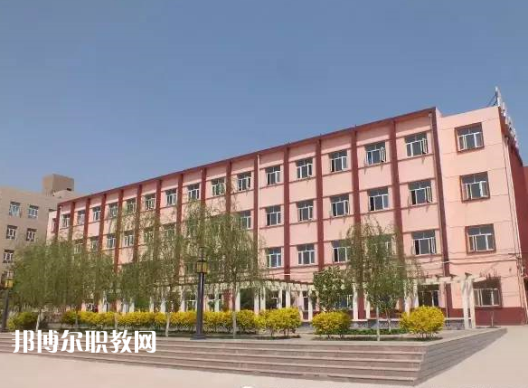張家口工程技術(shù)學(xué)校2022年報(bào)名條件、招生要求、招生對象
