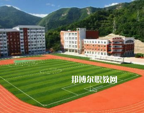 重慶醫(yī)院科技學(xué)校2022年報名條件、招生要求、招生對象