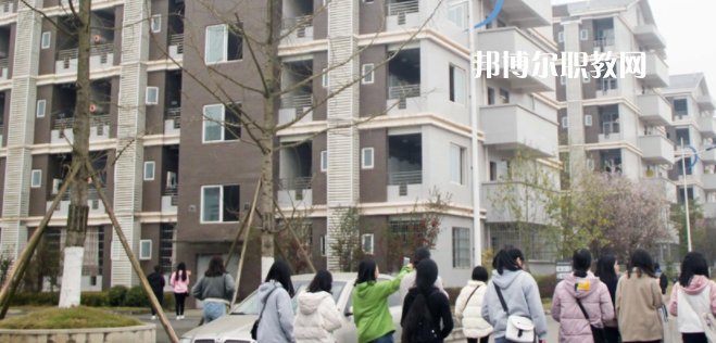 南充工貿(mào)科技職業(yè)學校怎么樣、好不好