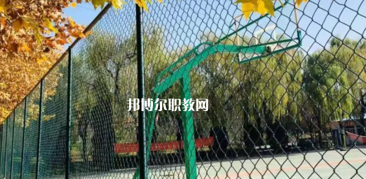 西安交通運(yùn)輸學(xué)校地址在哪里，哪個地區(qū)，哪個城市?