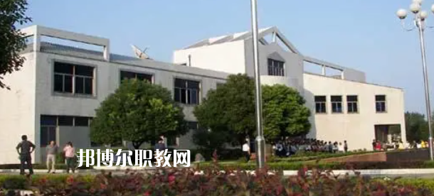 2023江蘇省金湖中等專業(yè)學校多少錢 江蘇省金湖中等專業(yè)學校各專業(yè)學費收費標準