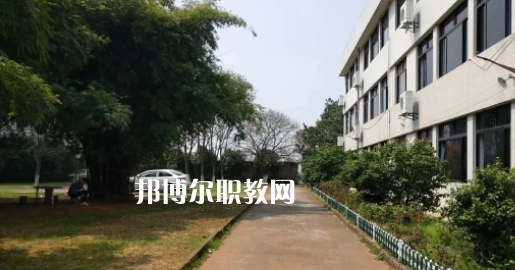 2023蘭溪市第六中學多少錢 蘭溪市第六中學各專業(yè)學費收費標準