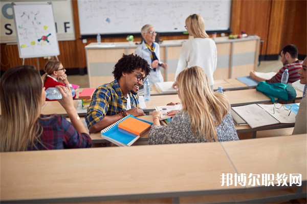 南京交通高級(jí)技工學(xué)校有哪些招生專(zhuān)業(yè)（2023年）