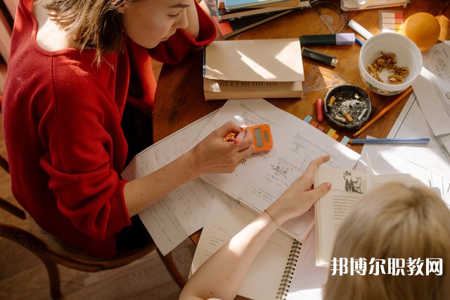 廣東哪里的中職學(xué)校能讀計算機(jī)網(wǎng)絡(luò)專業(yè)