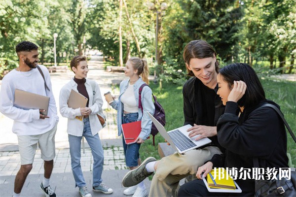 廣東哪里的職業(yè)學校能讀社會文化藝術(幼師方向)專業(yè)