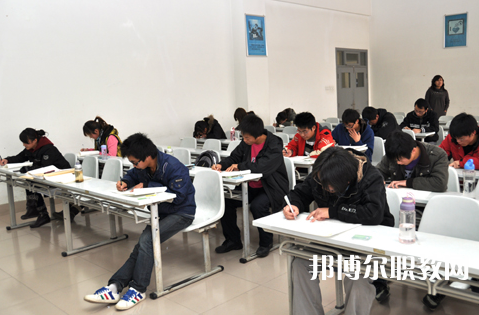 2025張家界中專學校最新排名前三名單